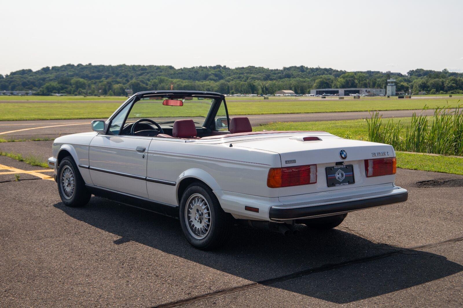 Used 1990 WHITE BMW 325iC image 13