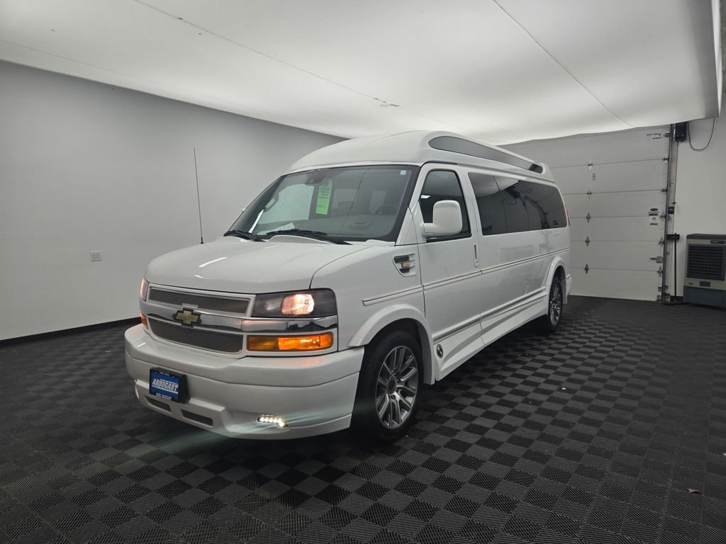 Used 2020 Summit White Chevrolet Explorer Limited SE image 11