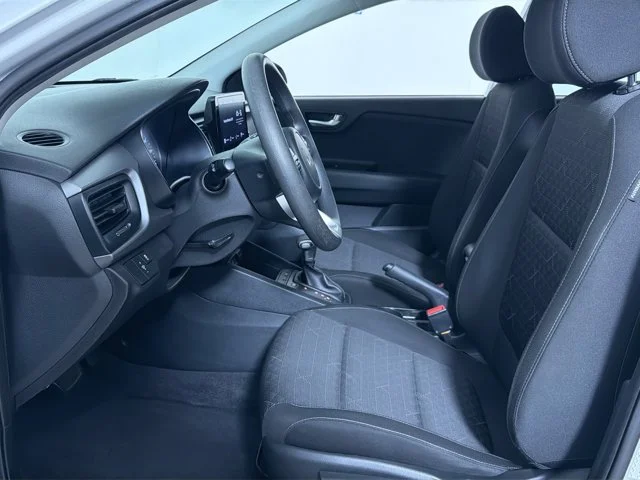 Used 2023 SILKY SILVER Kia S image 18