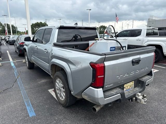 Used 2025 Silver Toyota SR5 image 10