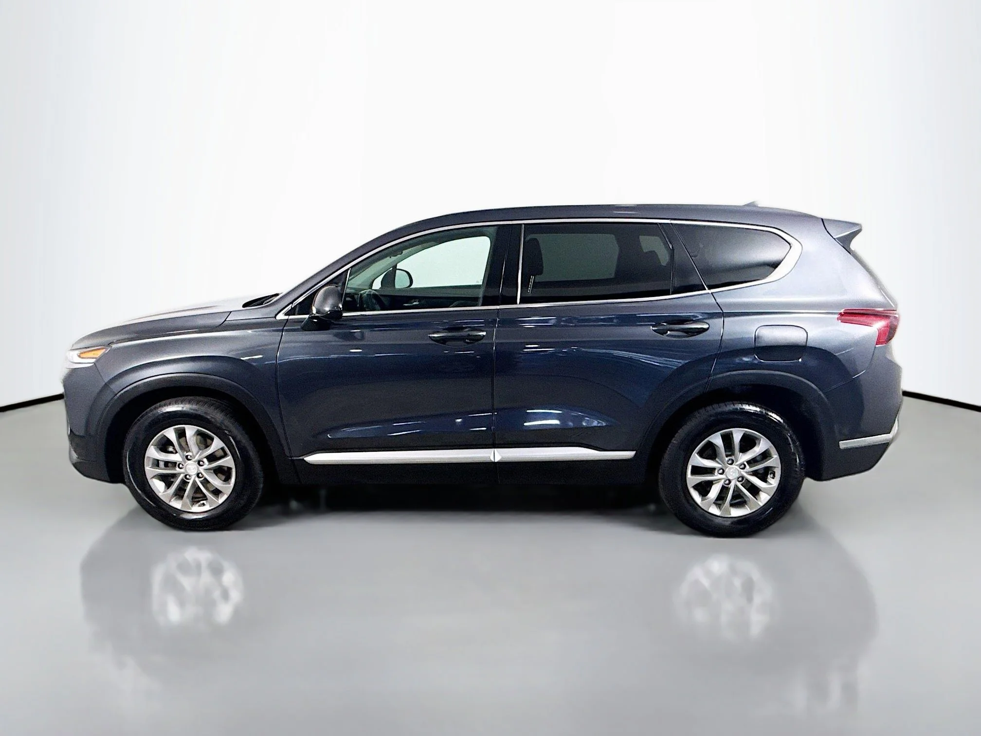 Used 2020 Portofino Gray Hyundai SEL image 4