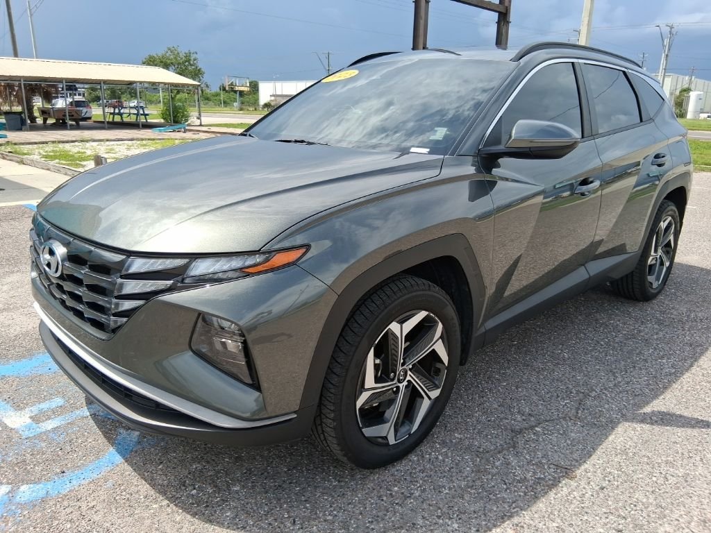 Used 2023 Gray Hyundai SEL image 7