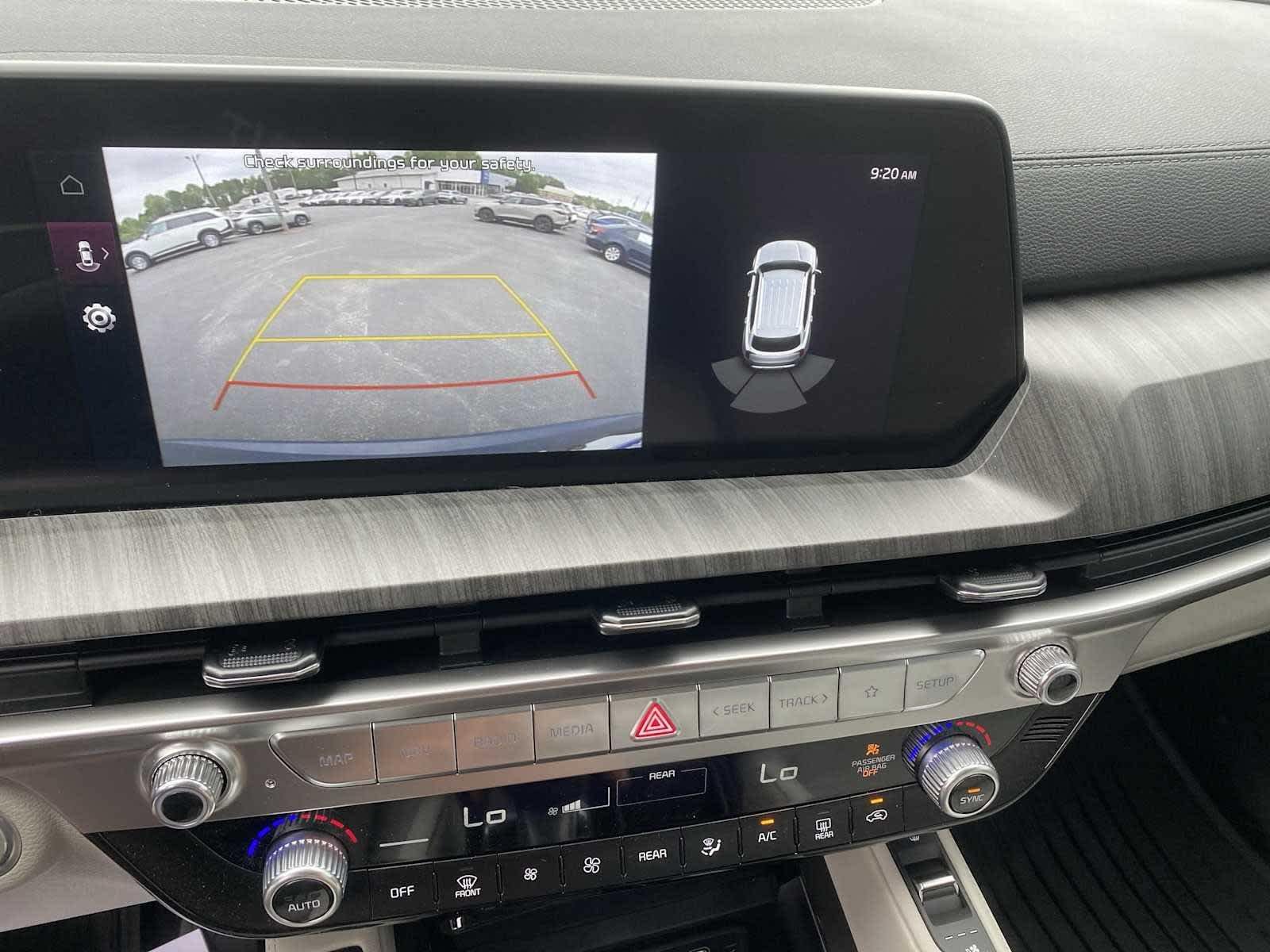 2025 Kia Telluride EX - Photo 18