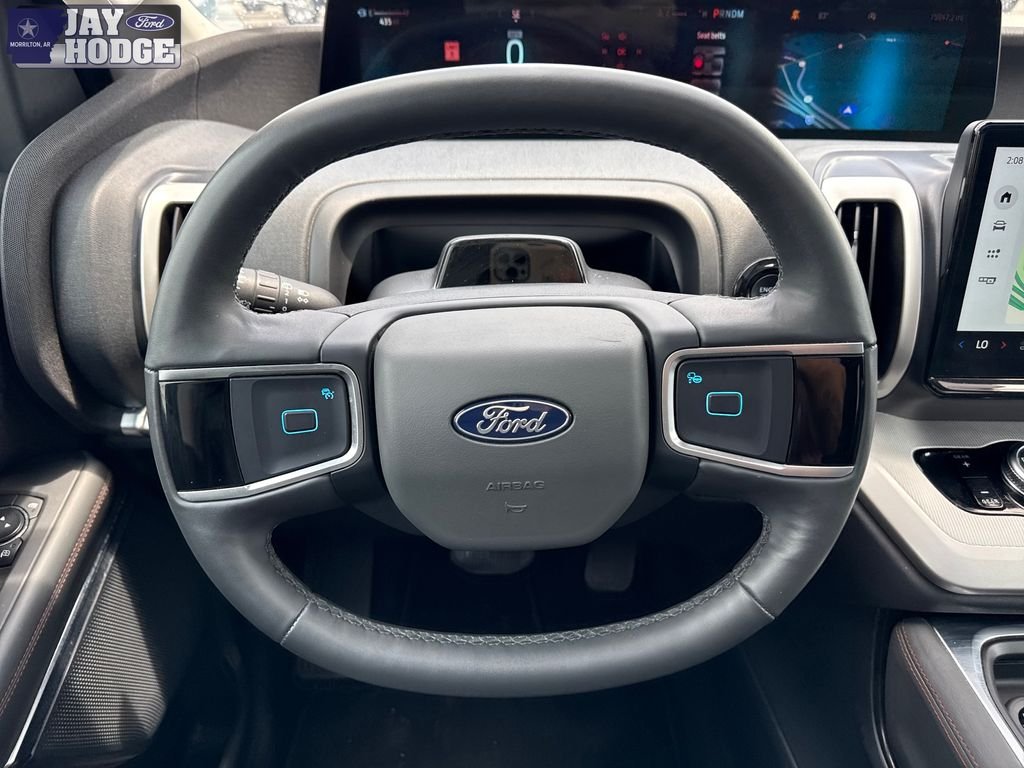 Used 2025 White Ford Active image 27