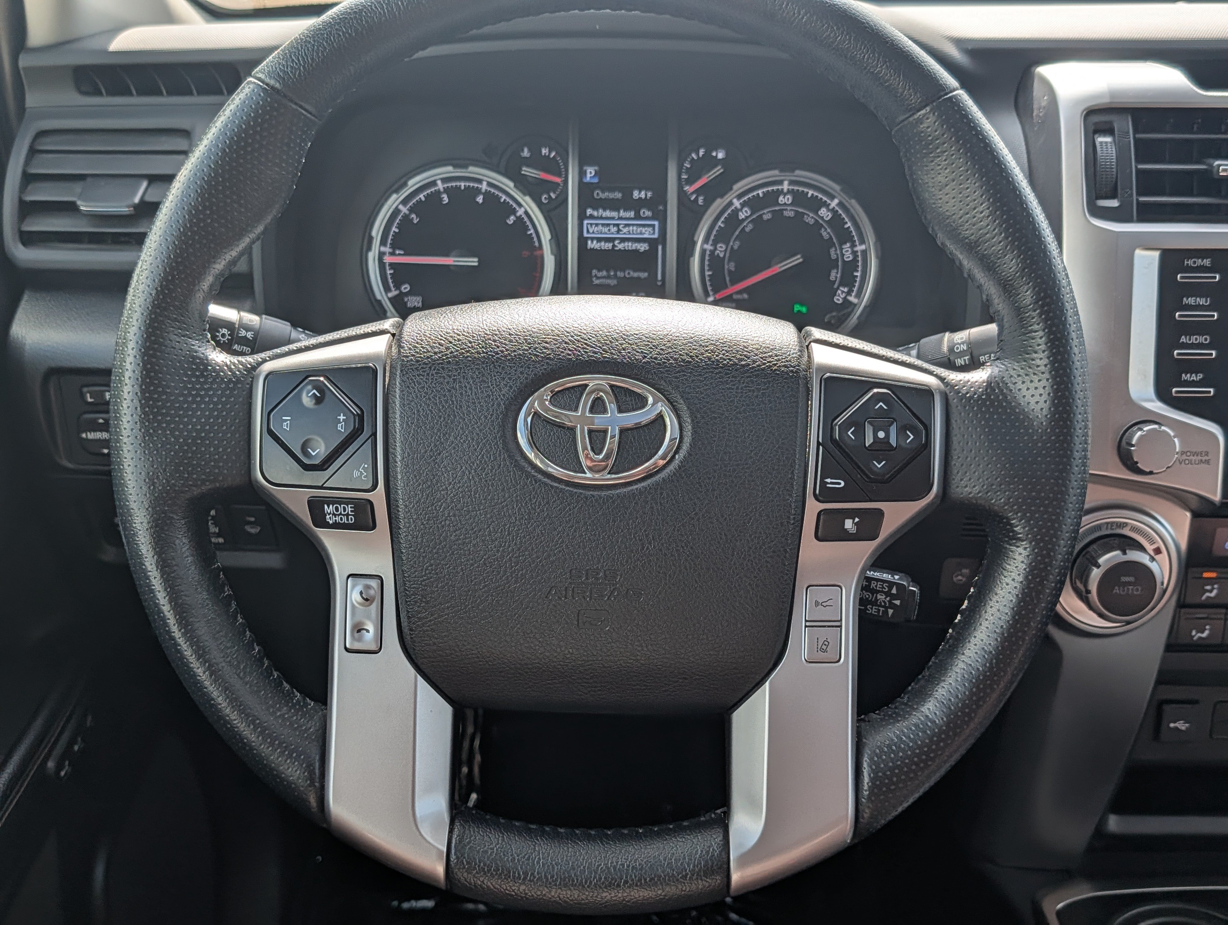 2023 Toyota 4Runner Limited - Photo 25