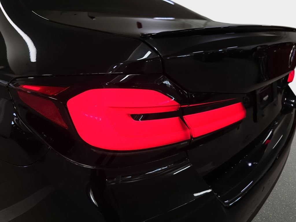 Certified Used 2023 Black Sapphire Metallic BMW 530i image 33