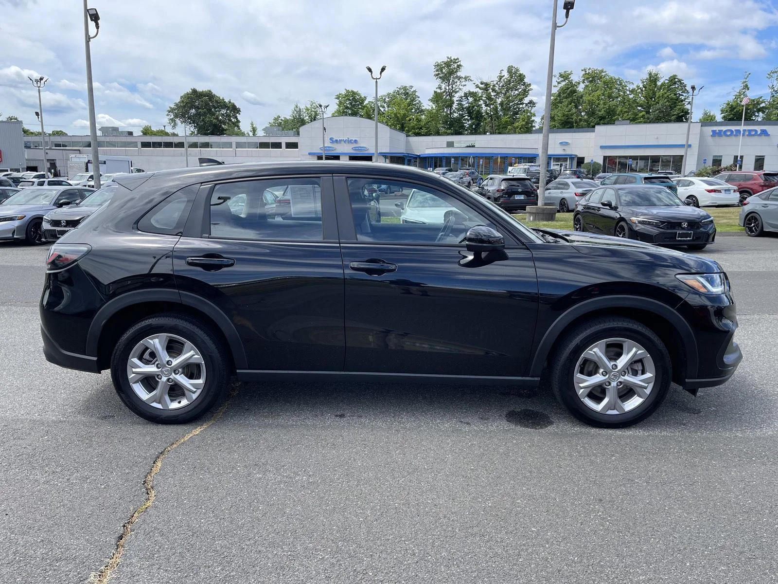 Used 2024 Crystal Black Pearl Honda LX image 19