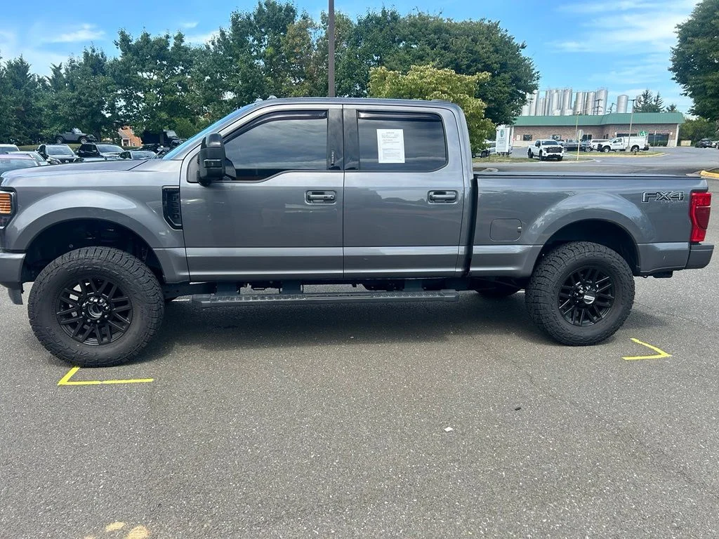 Used 2022 Gray Ford Lariat image 8