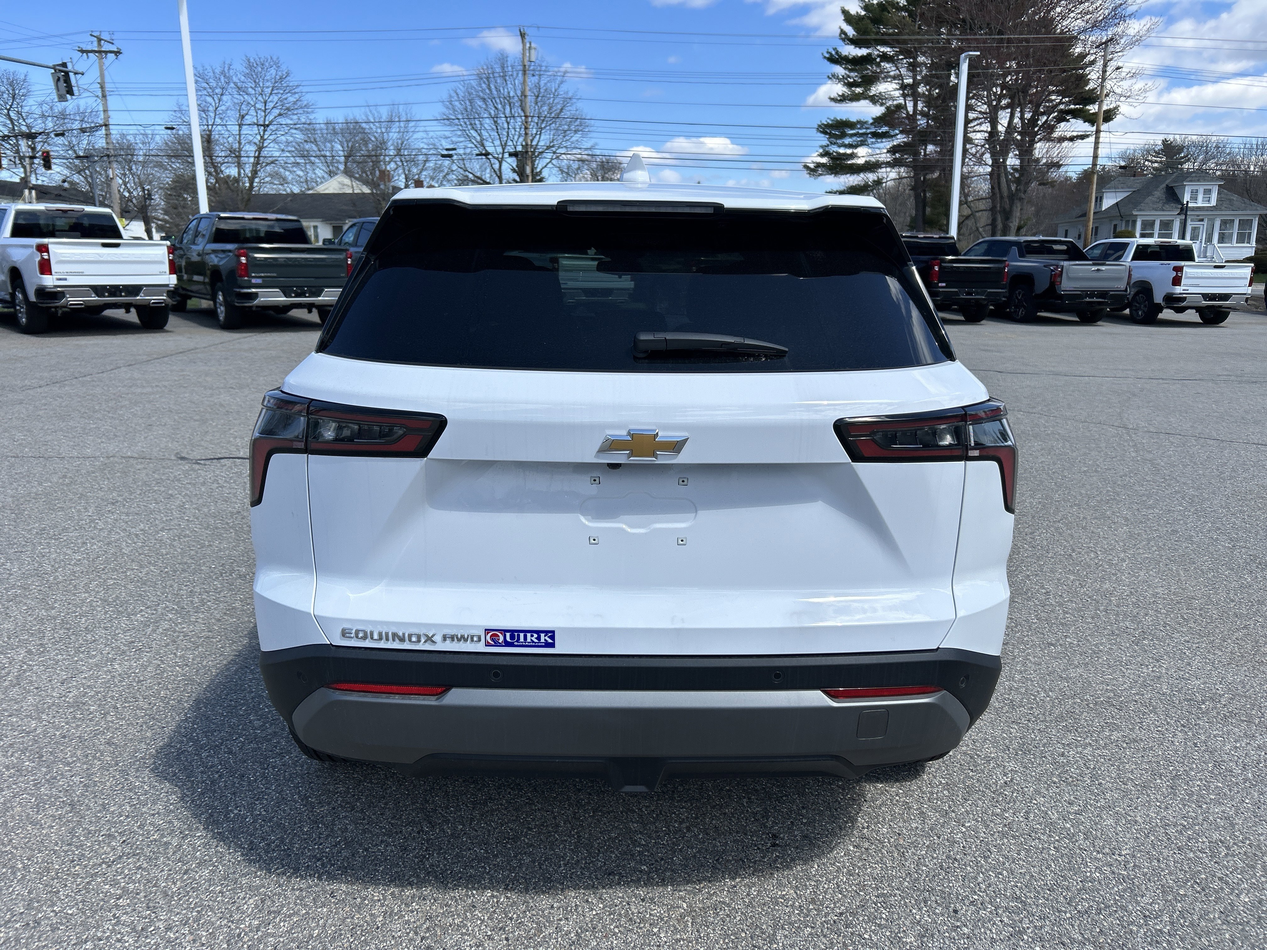New 2026 Summit White Chevrolet LT image 4