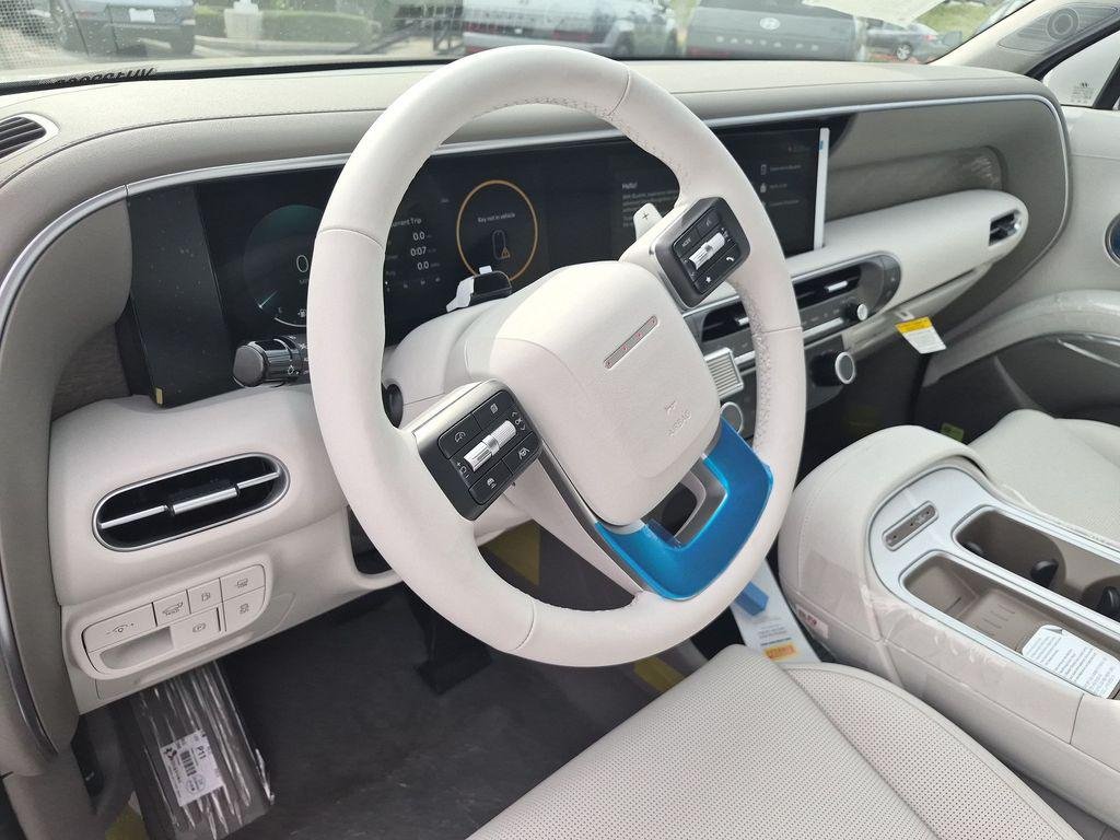 New 2027 Silver Hyundai Limited image 14