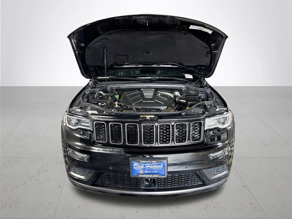 Used 2018 Black Jeep Overland image 23