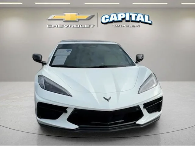 Used 2024 Arctic White Chevrolet 2LT image 8