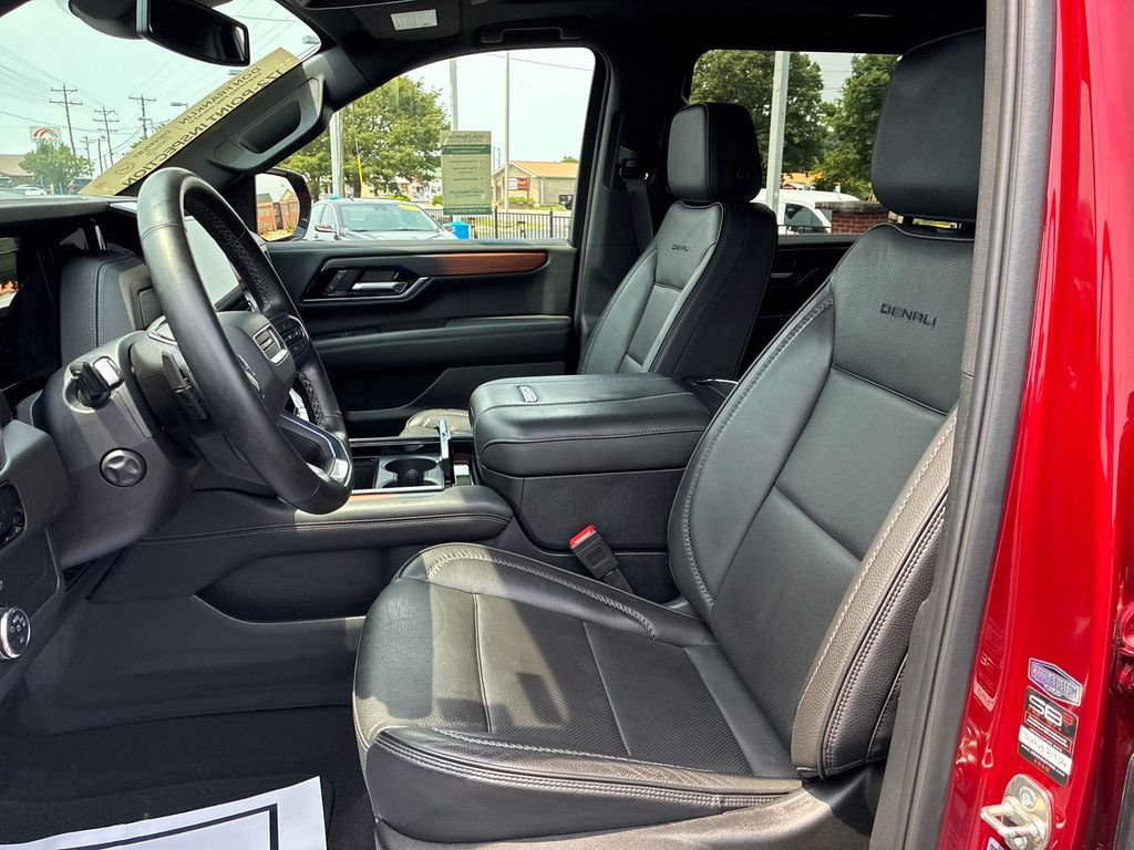 Used 2025 Red GMC Denali image 10