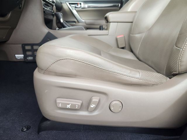 2022 Lexus GX LUXURY - Photo 11