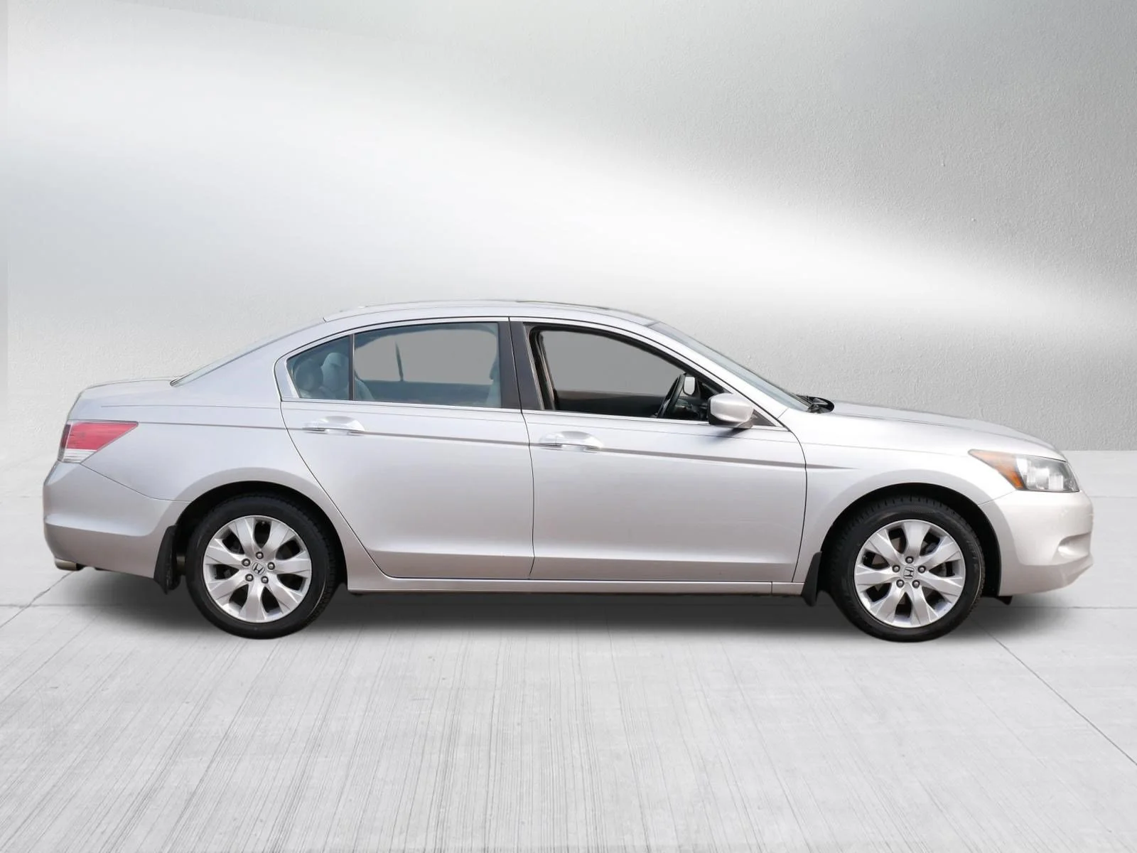Used 2008 Alabaster Silver Metallic Honda EX-L image 8