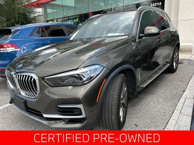 2023 BMW X5 xDrive45e's photo