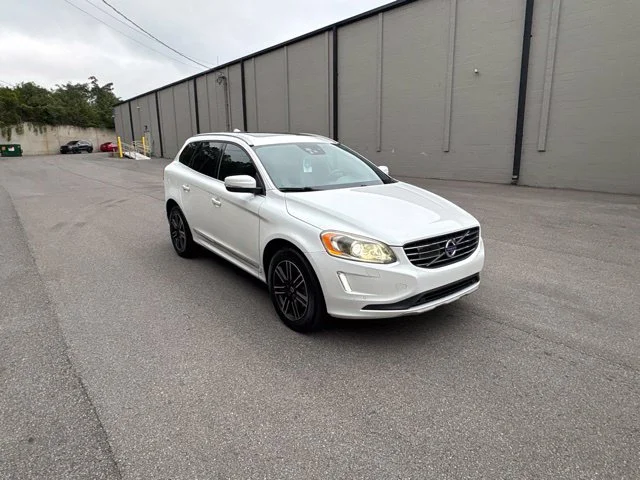 2016 Volvo XC60