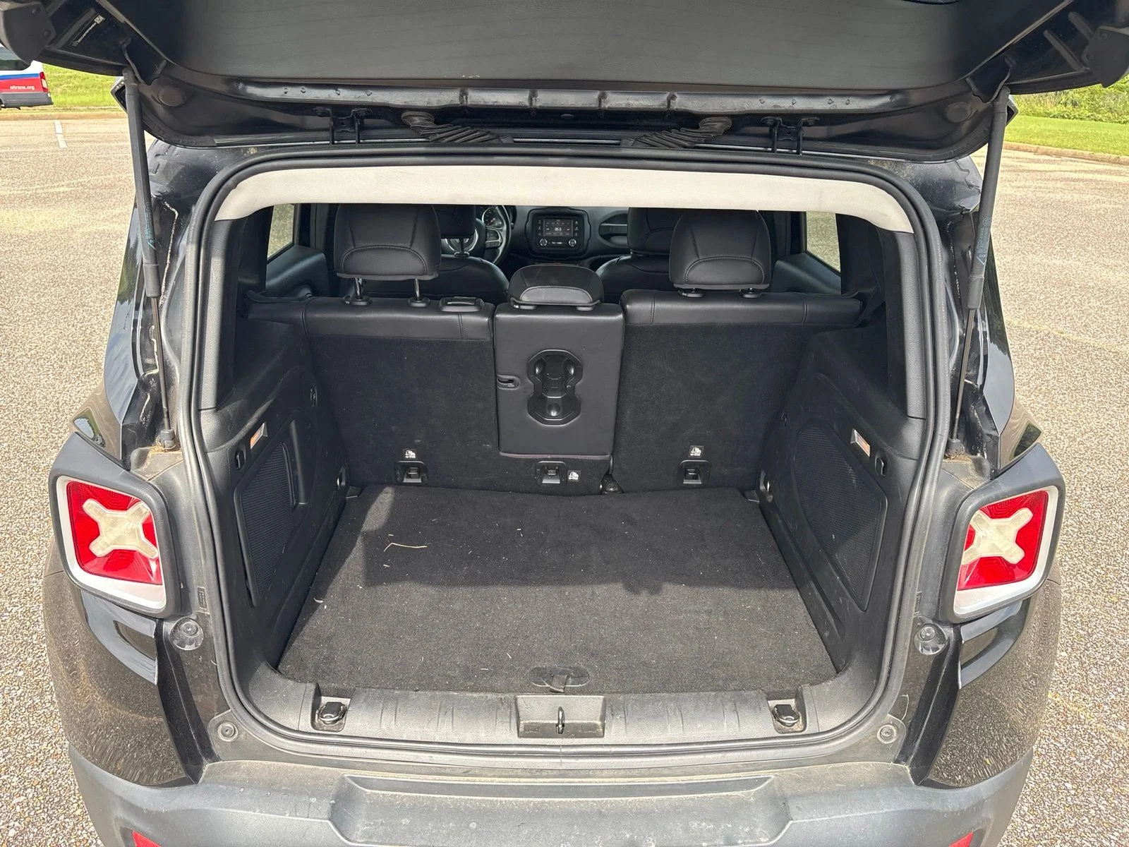 Used 2015 Black Jeep Limited image 6