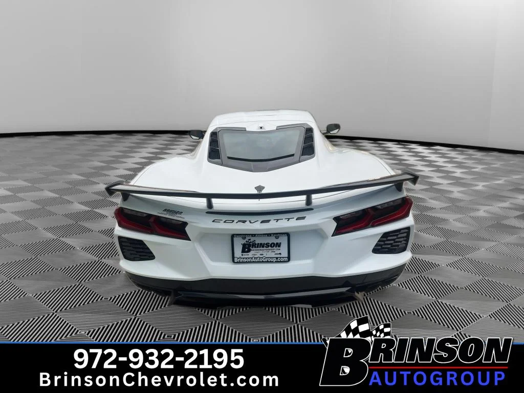 New 2026 Arctic White Chevrolet 2LT image 5