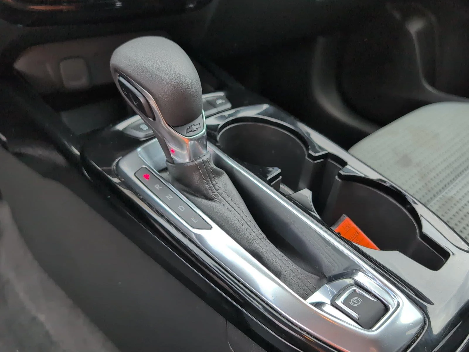 Used 2025 Sterling Gray Metallic Chevrolet LT image 20