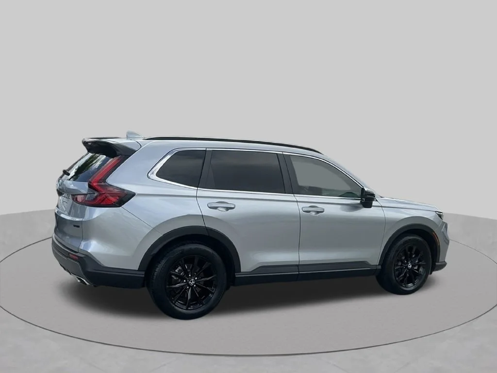 Used 2023  Honda Sport image 12
