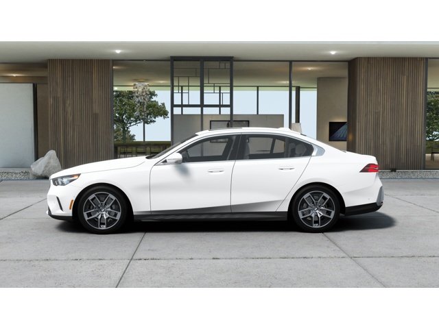 New 2027 Alpine White BMW 530i image 4