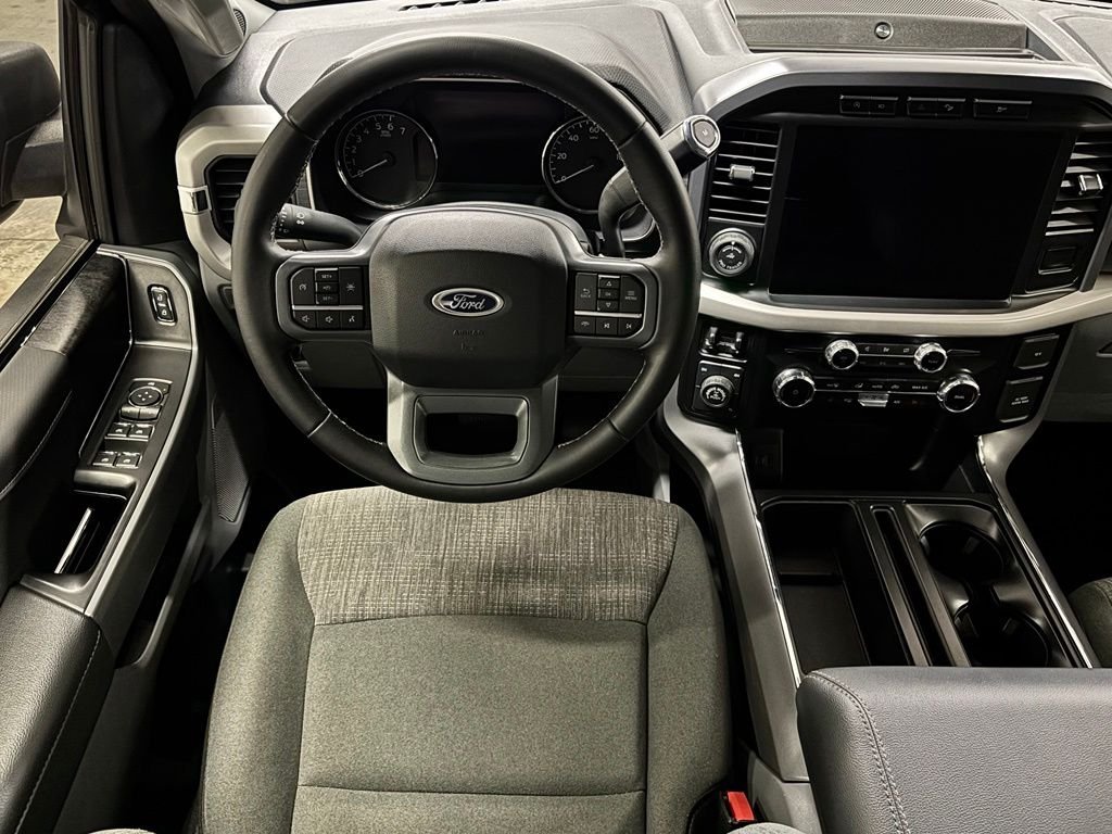 Used 2023 Gray Ford XLT image 13