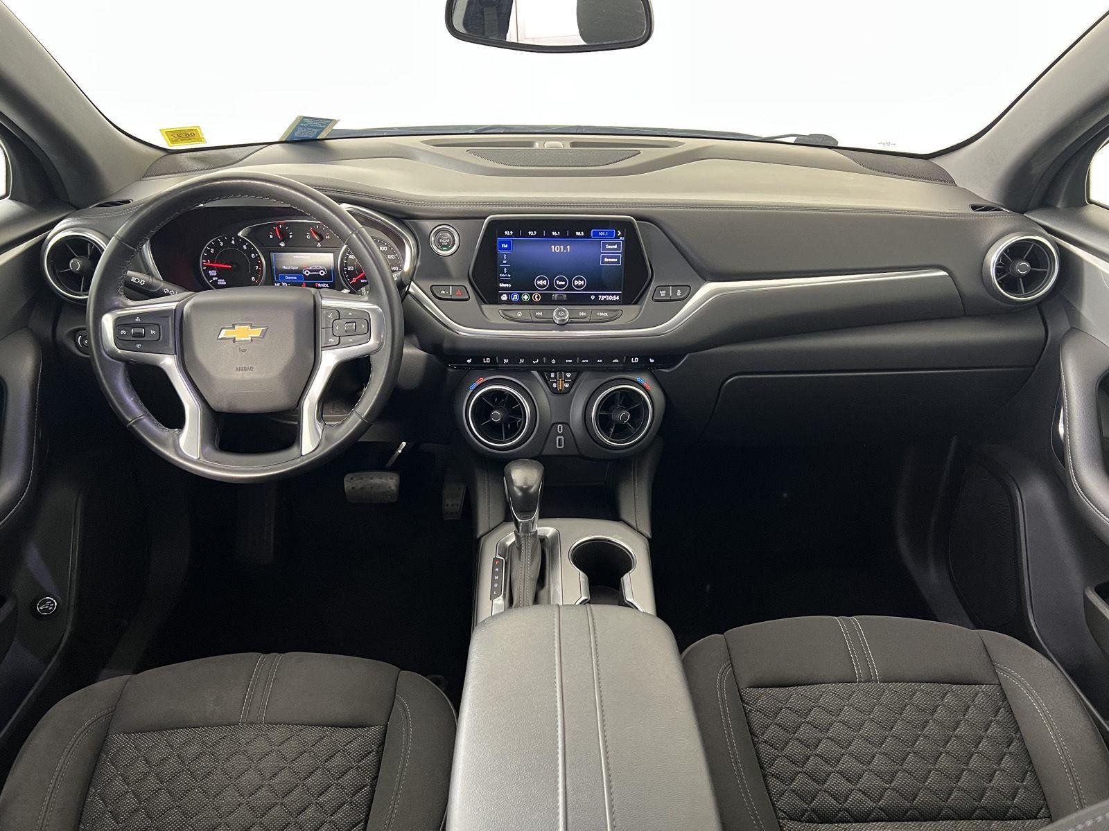 Used 2020 Summit White Chevrolet LT image 19