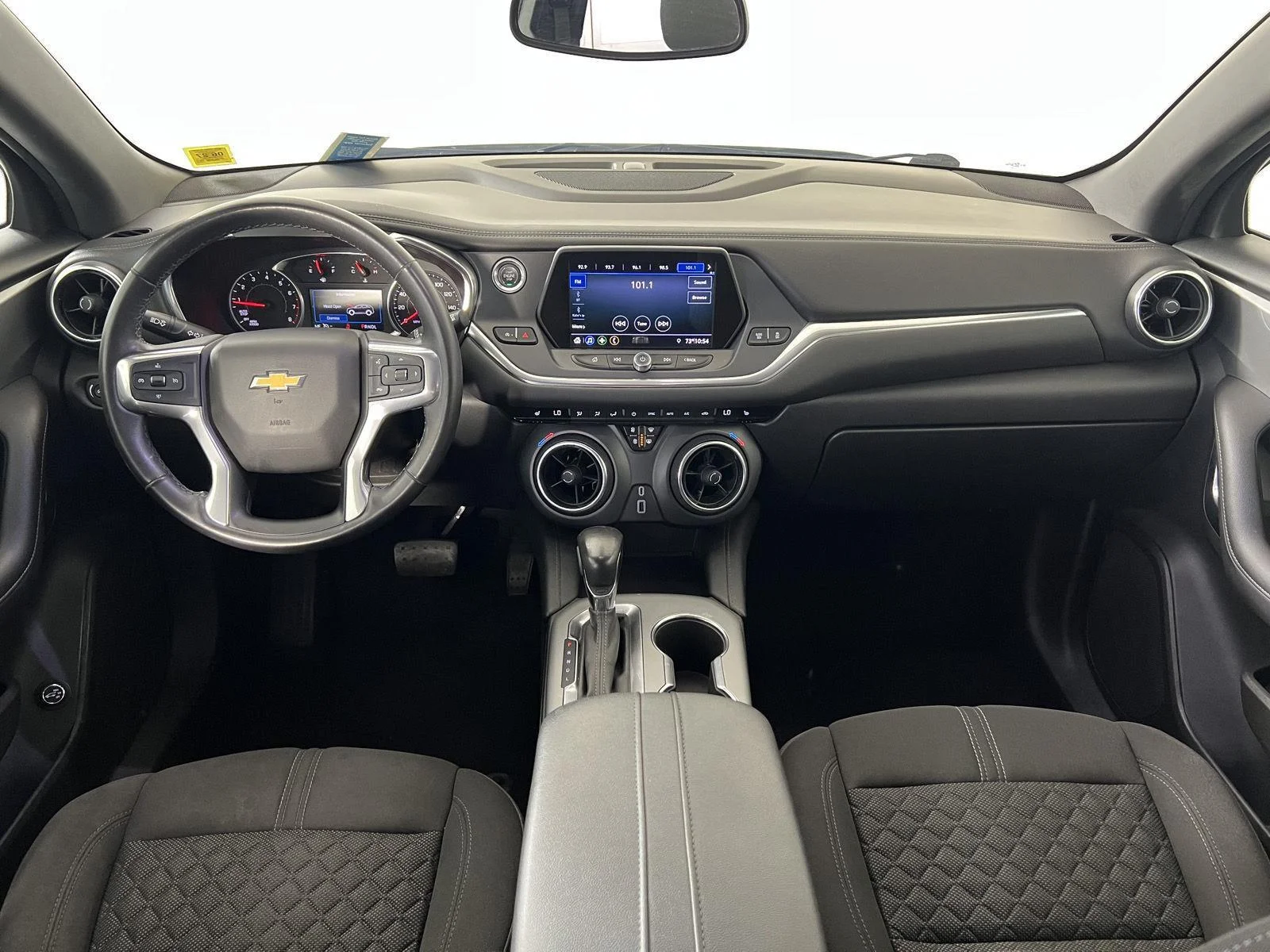 Used 2020 Summit White Chevrolet LT image 19