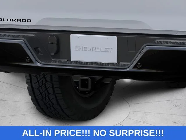 New 2026 Summit White Chevrolet WT image 14