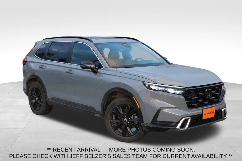 Used 2025 Urban Gray Pearl Honda Sport Touring image 1