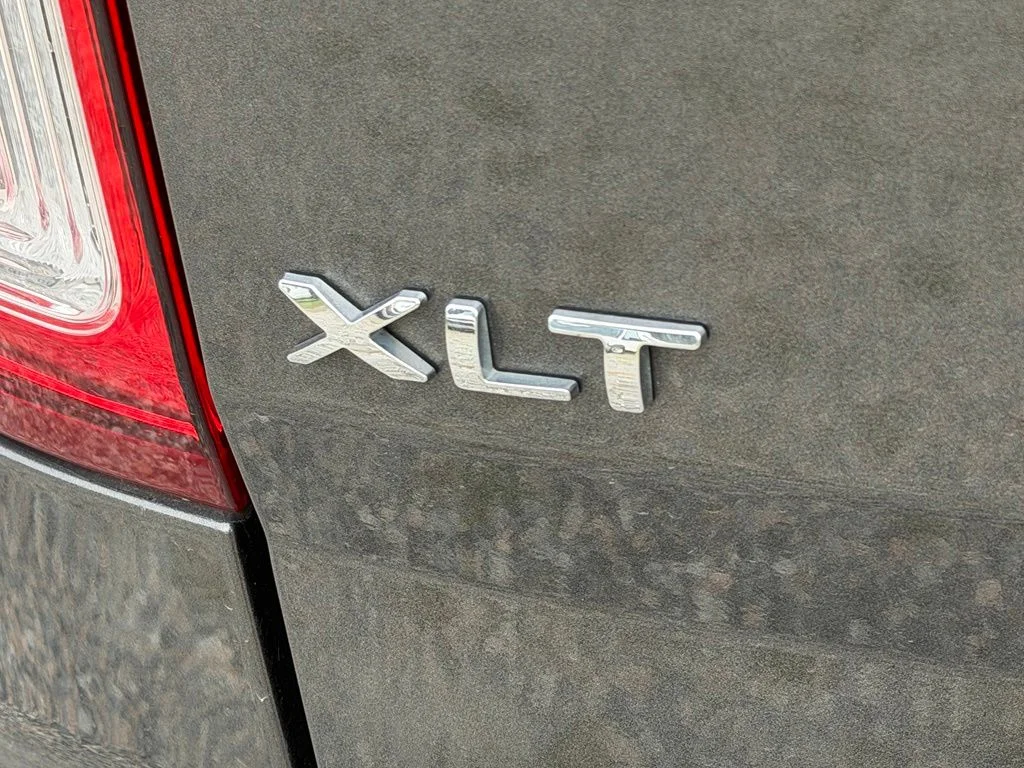 Used 2015  Ford XLT image 10