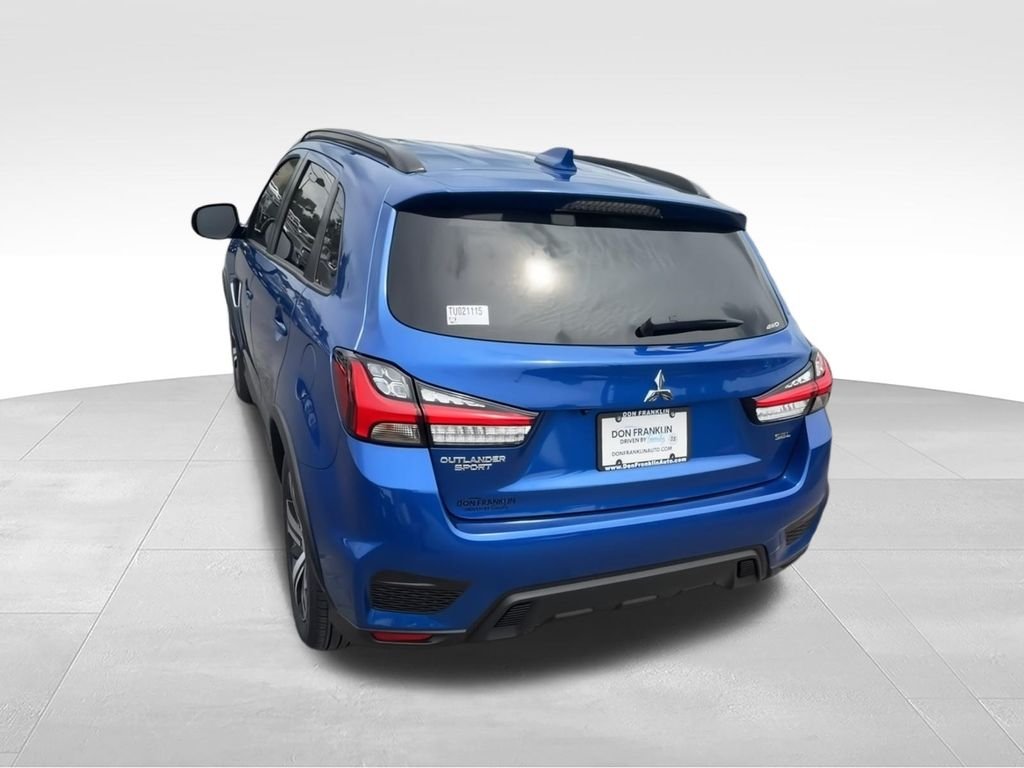 New 2026 Blue Mitsubishi 2.4 SEL image 7