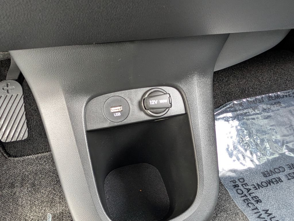 2024 Hyundai IONIQ 5 SE - Photo 24