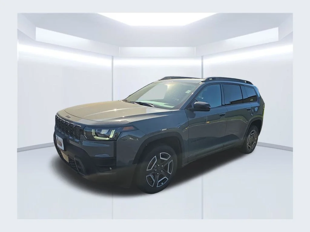 New 2026 Sting-Gray Clear-Coat Exterior Paint Jeep Limited image 1
