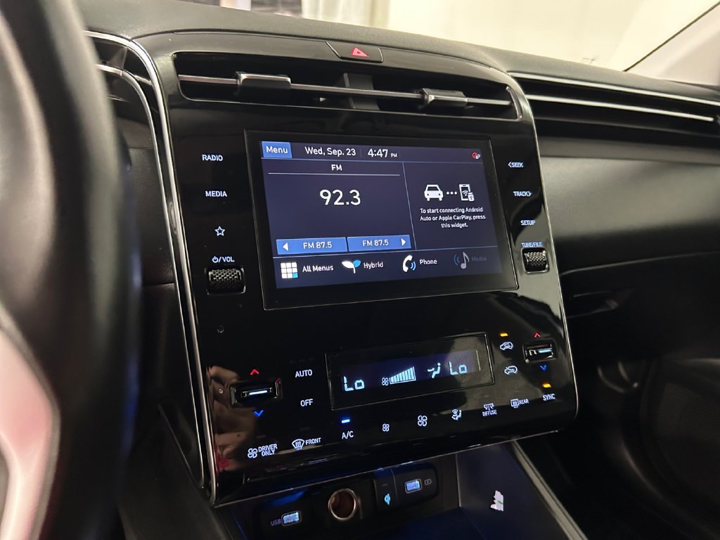 Used 2022 Gray Hyundai SEL Convenience image 11