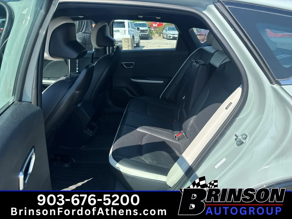 Used 2025 Morning Haze Kia GT-Line image 10