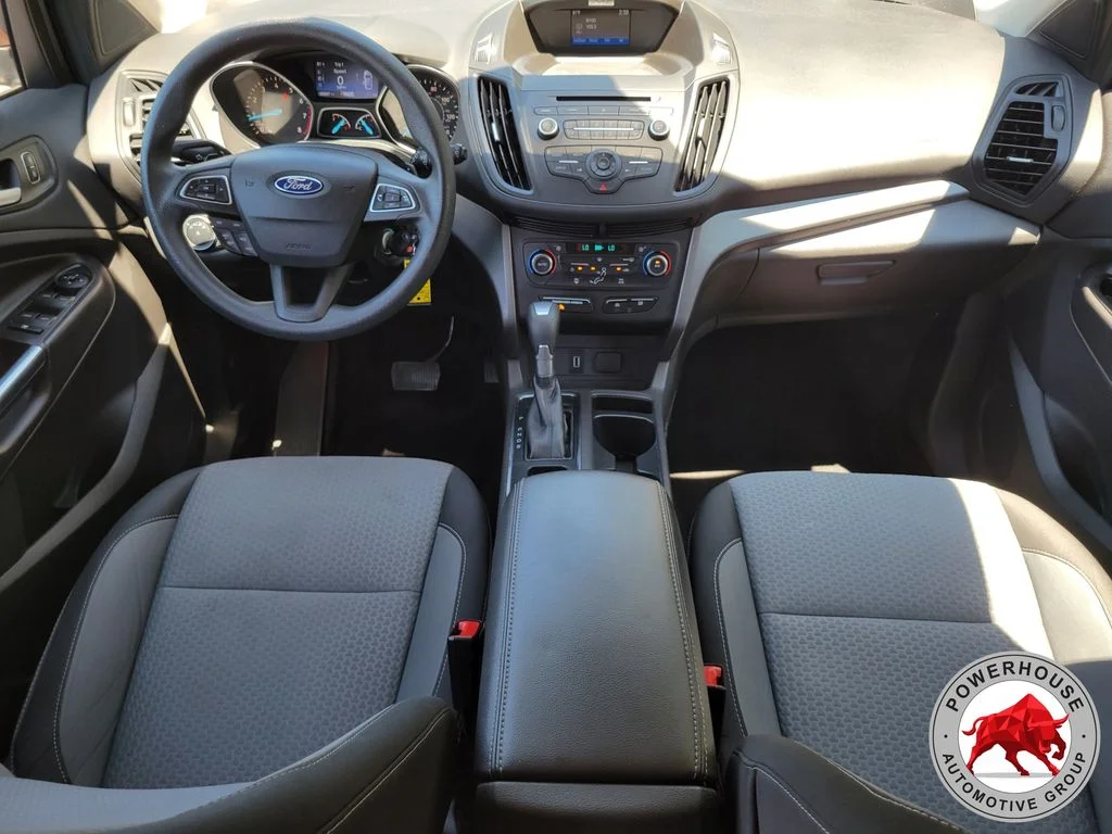 Used 2017 Red Ford SE image 16