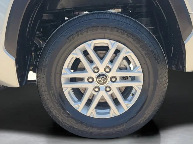 Used 2023 Silver Toyota SR5 image 32