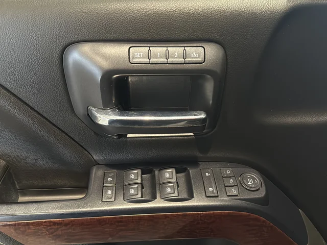 Used 2018 Gray GMC SLT image 16