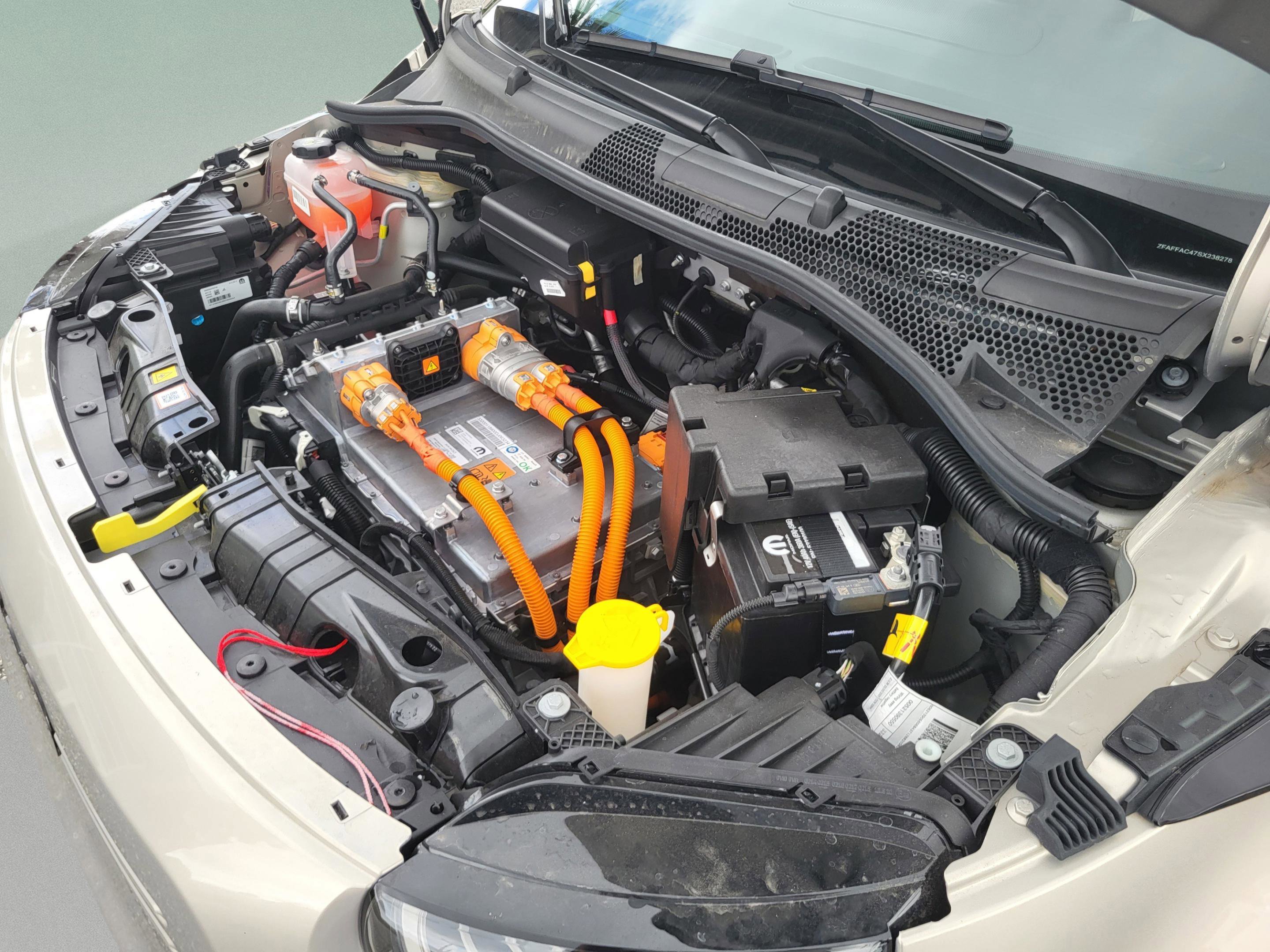 2025 FIAT 500e Base - Photo 72