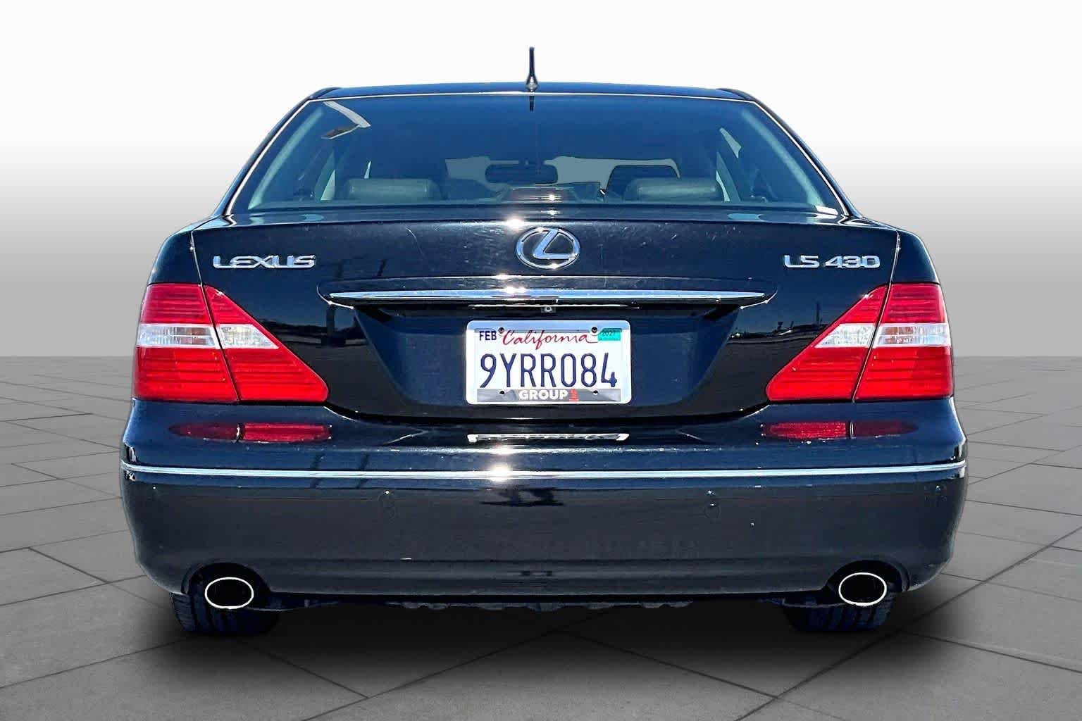 Pre-Owned 2004 Lexus LS 430