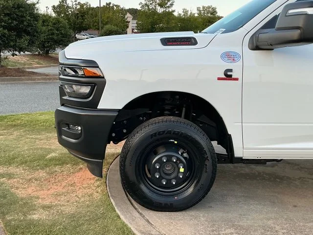2027 RAM Ram 3500 Chassis Cab Tradesman - Photo 12
