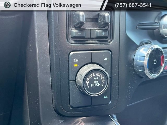 Used 2023 Oxford White Ford XLT image 38