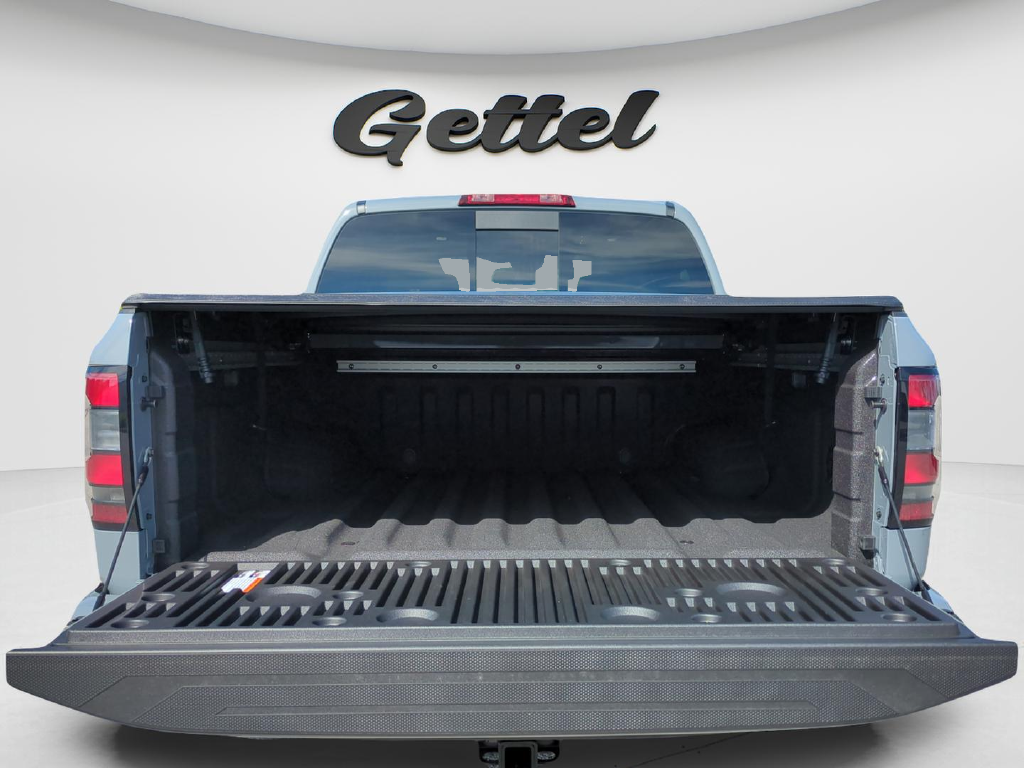 New 2027 Boulder Gray Pearl Nissan Crew Cab SV image 9