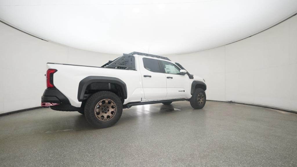 2025 Toyota Tacoma Trailhunter - Photo 6