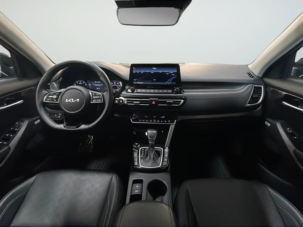 Certified Used 2022 Black Kia SX image 9