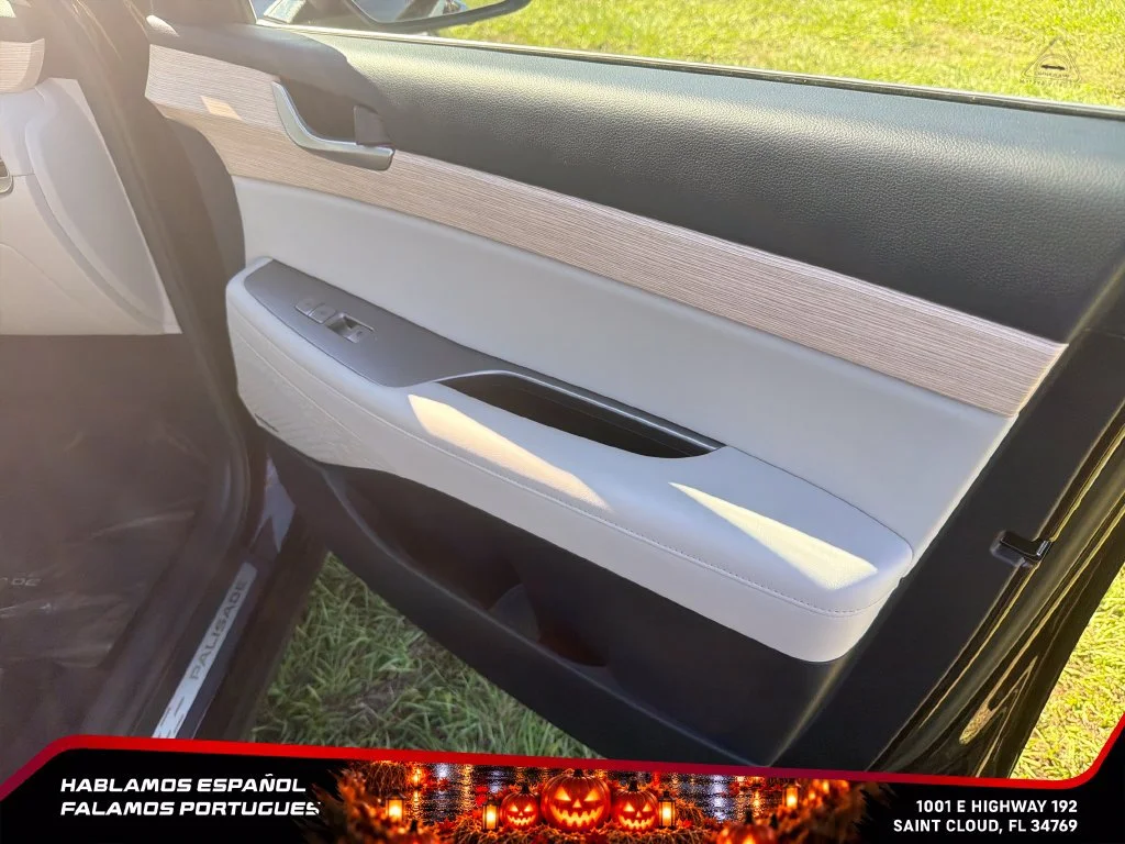 Used 2024 Red Hyundai Limited image 33
