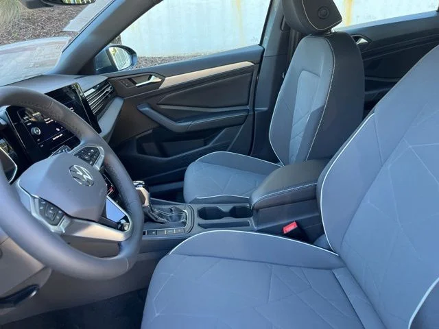 2026 Volkswagen Jetta Sport - Photo 9