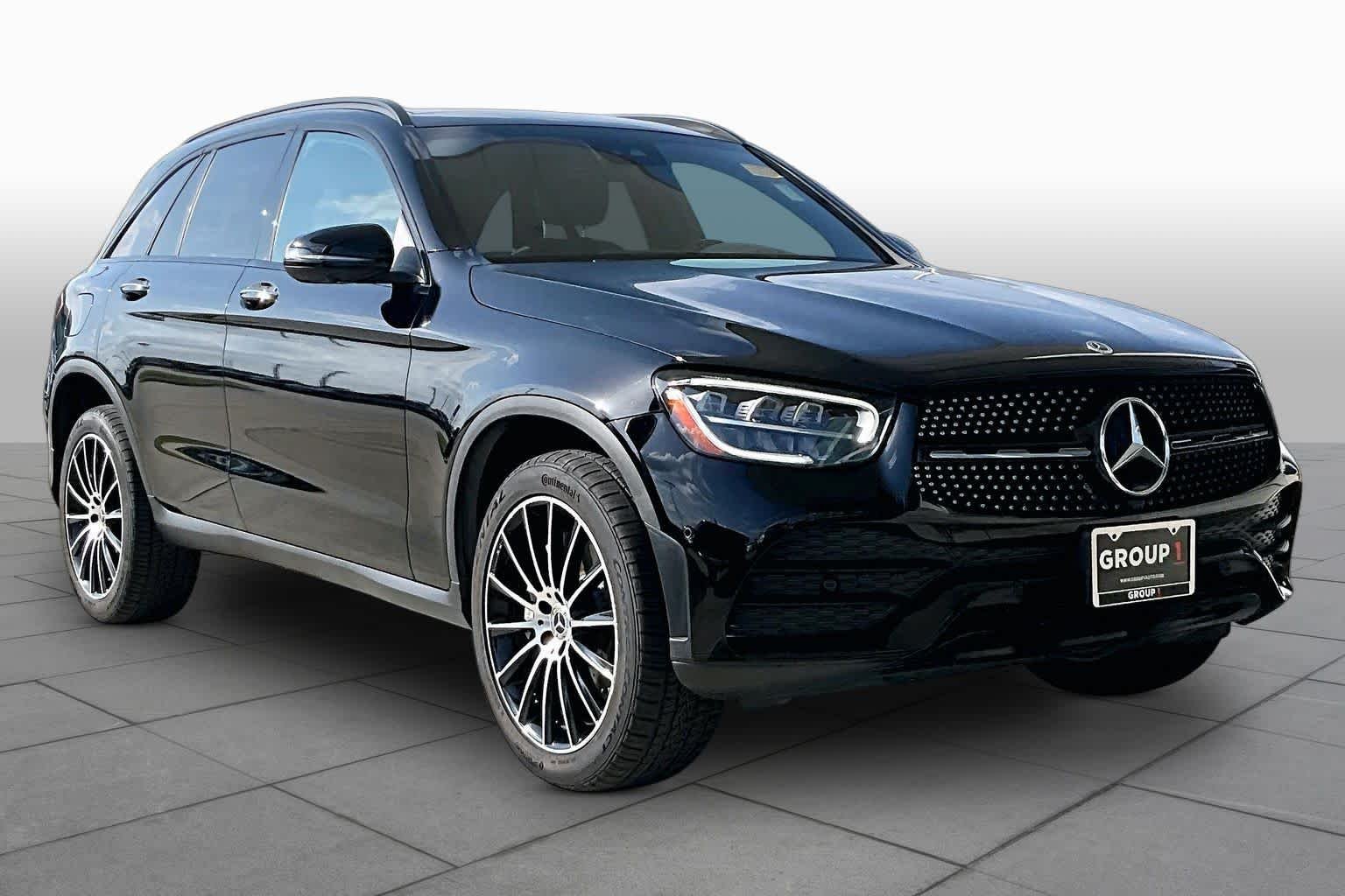 Used 2022 Black Mercedes-Benz GLC 300 image 3